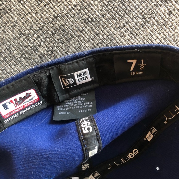 La dodgers hat - Picture 4 of 5